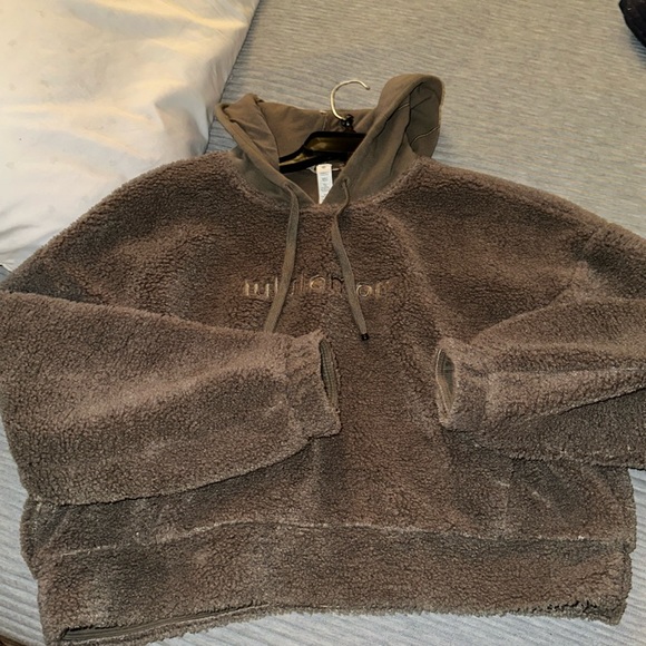 Lululemon textured fleece embroidered logo hoodie - Picture 1 of 4